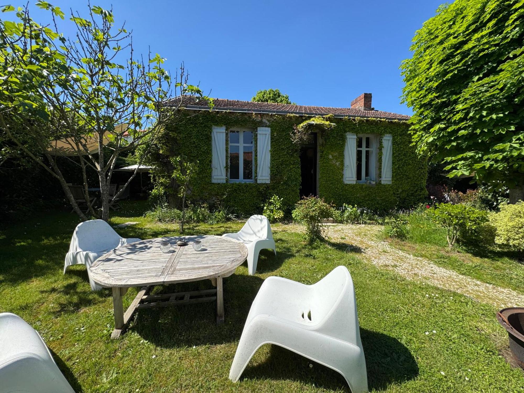Cottage-Saint Laurent Sur Sevre Extérieur photo